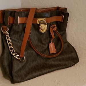 Michael Kors Hamilton Large Toto Bag
